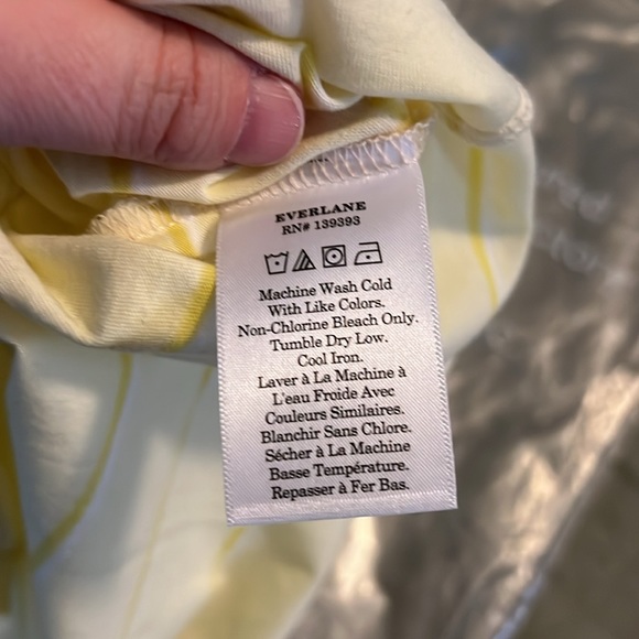 Everlane The Organic Cotton TShirt Yellow Stripe Size Medium - NWT - Picture 4 of 7